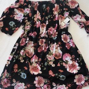 Floral off the shoulder summer dress